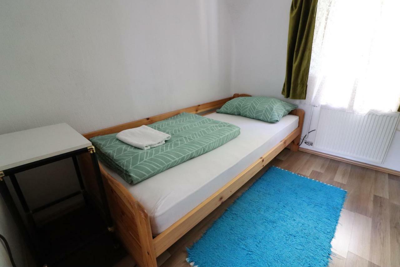Guesthouse Veles Словенска-Бистрица Экстерьер фото